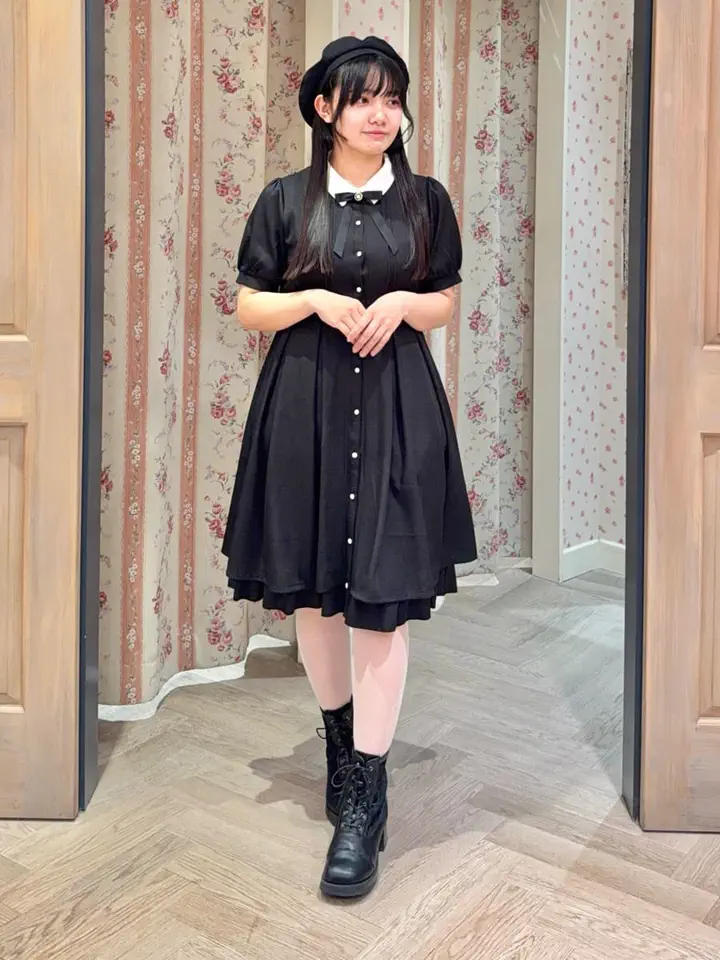 ブローチ付きバイカラーワンピース【期間限定価格】 | axes femme 公式