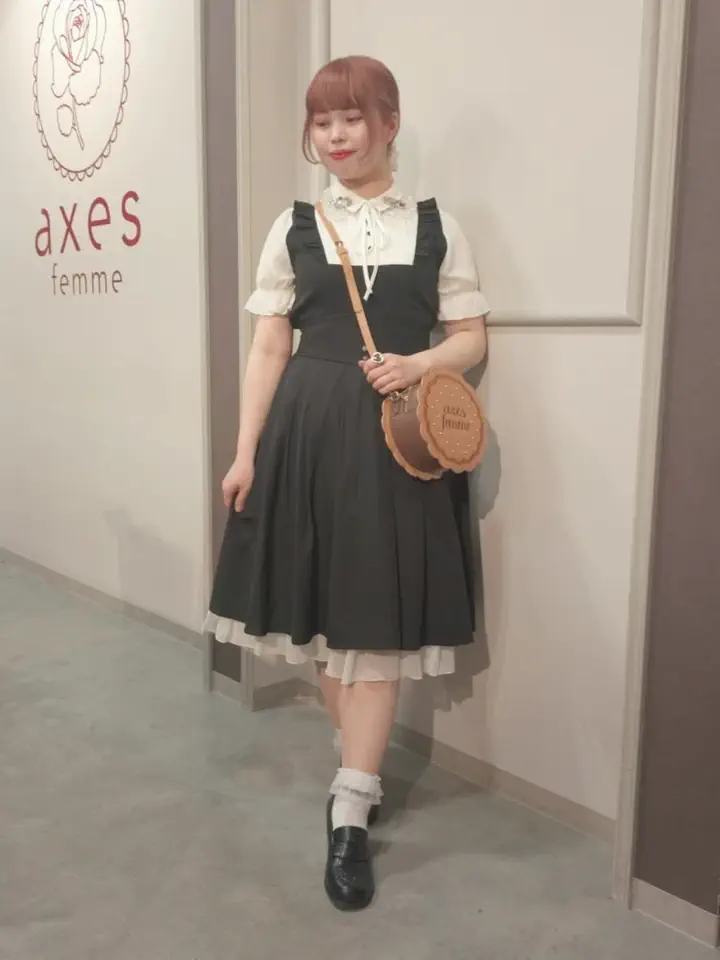 ビーズ使いチュール付け襟 | axes femme 公式オンラインショップ