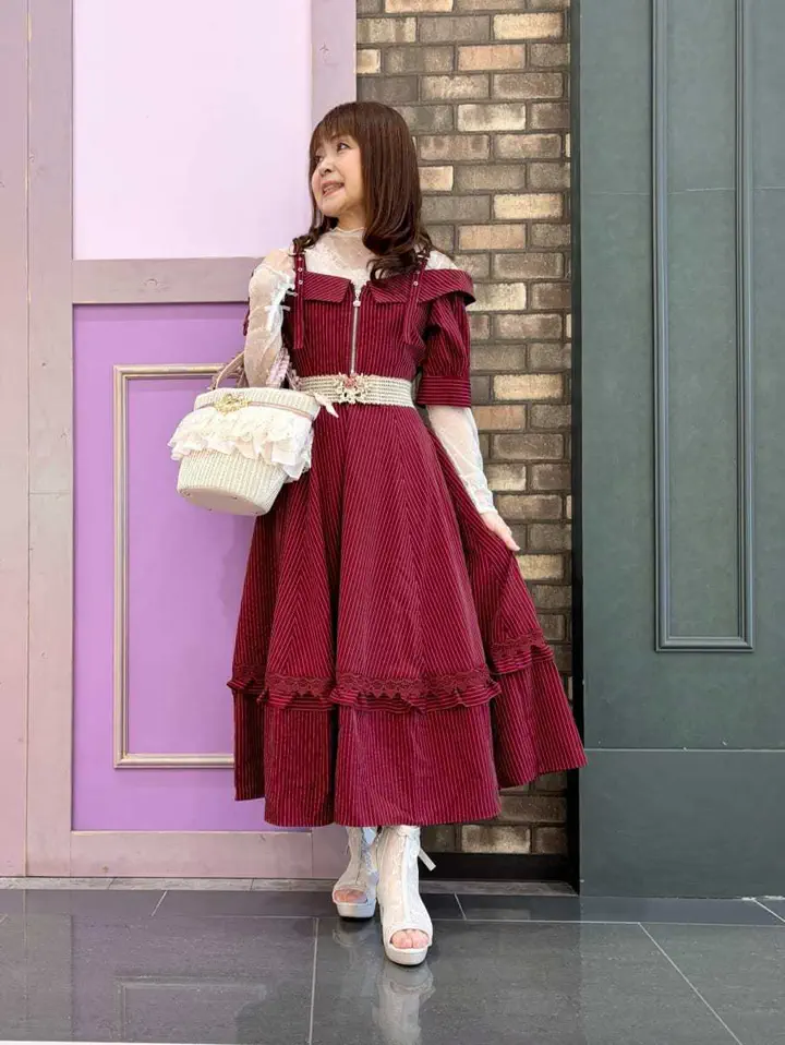 ストライプオフショルワンピース【期間限定価格】 | axes femme | axes