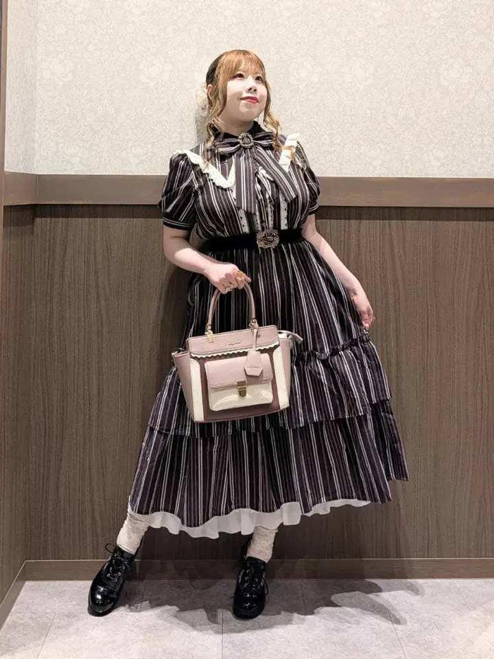 フラワーレースシュシュ | axes femme | axes femme 公式オンライン