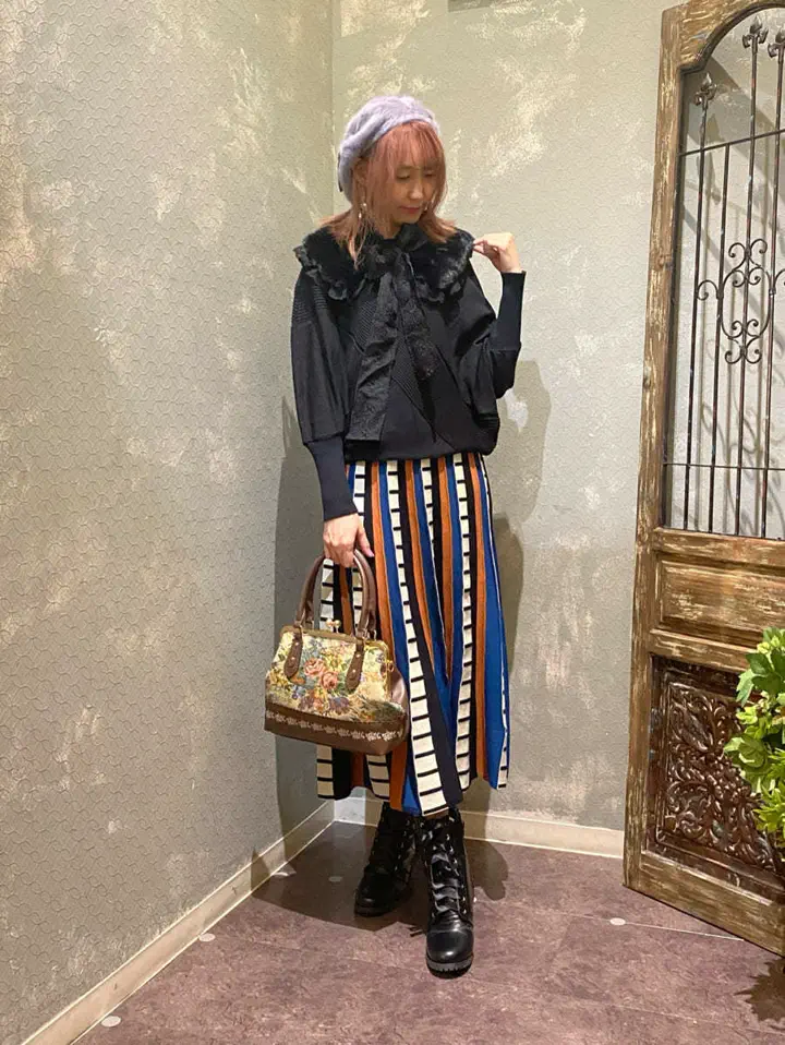 マルチストライプニットスカート【期間限定価格】 【2点10％OFF対象