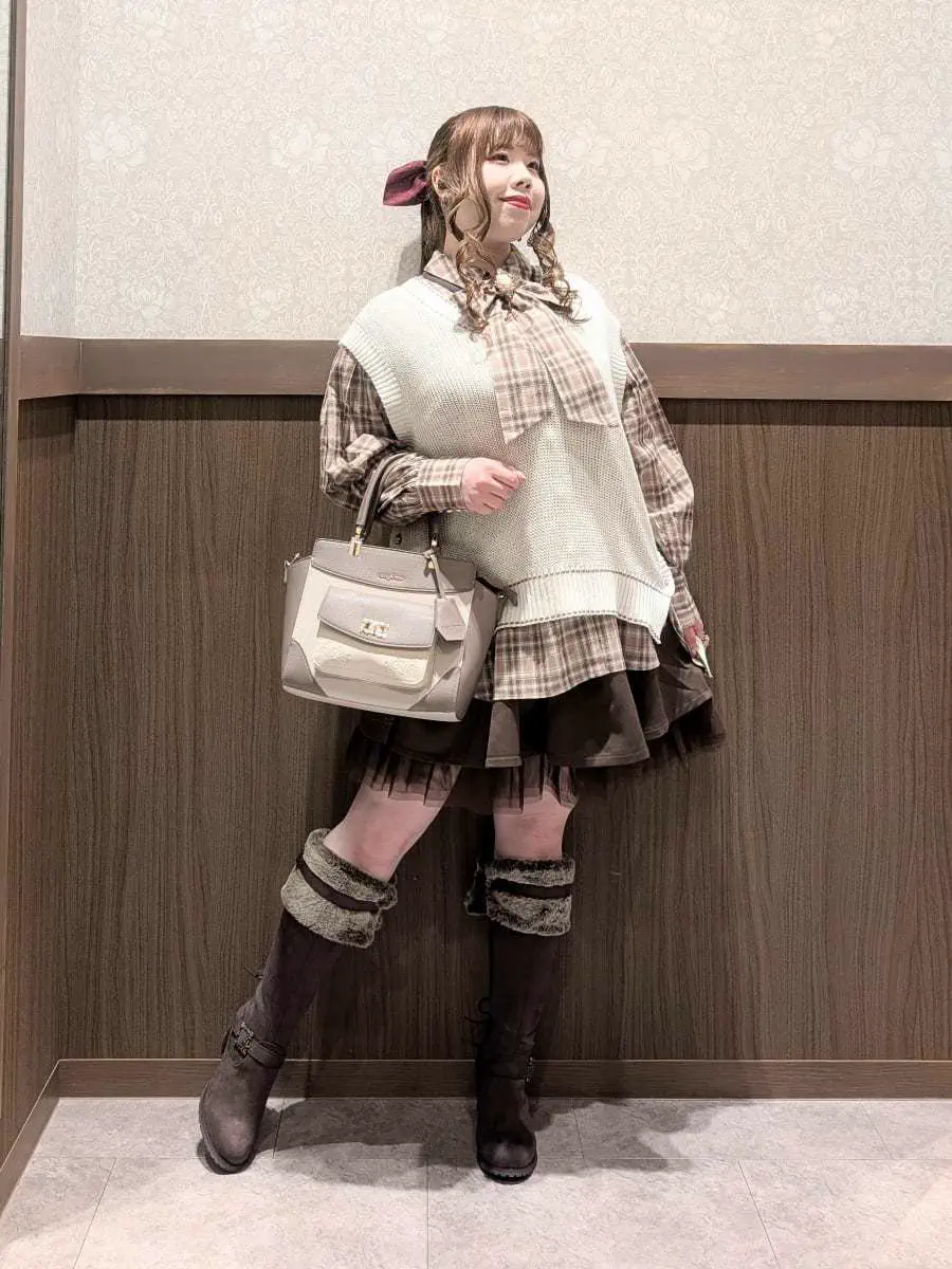 ヴィクトリアンカメオブローチ | axes femme -outlet- | axes femme