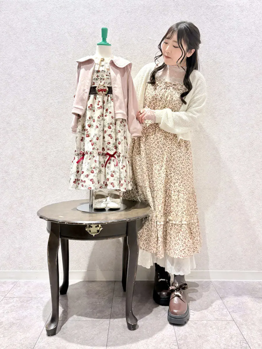 いちご柄ワンピース | axes femme 公式オンラインショップ｜アクシーズ