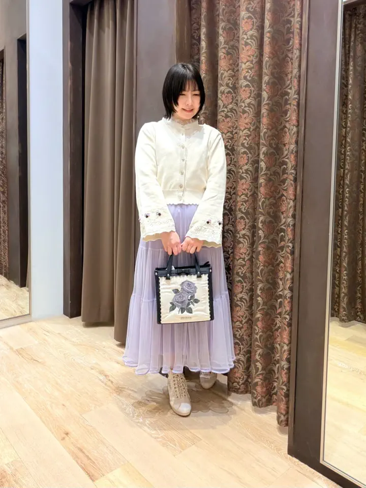 ローズ刺繍スクエアバッグ | axes femme 公式オンラインショップ