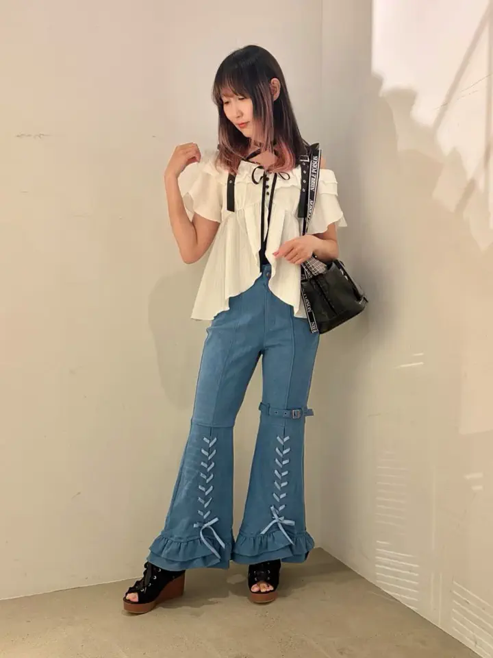 レースアップフレアデニムパンツ | axes femme 公式オンラインショップ