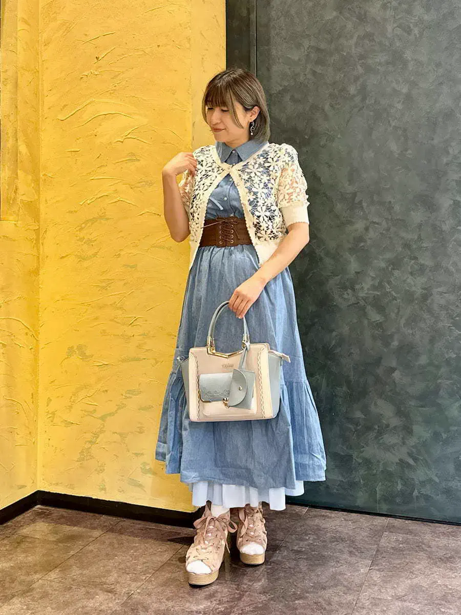 フリルデニムワンピース【10％OFF対象】 | axes femme 公式オンライン