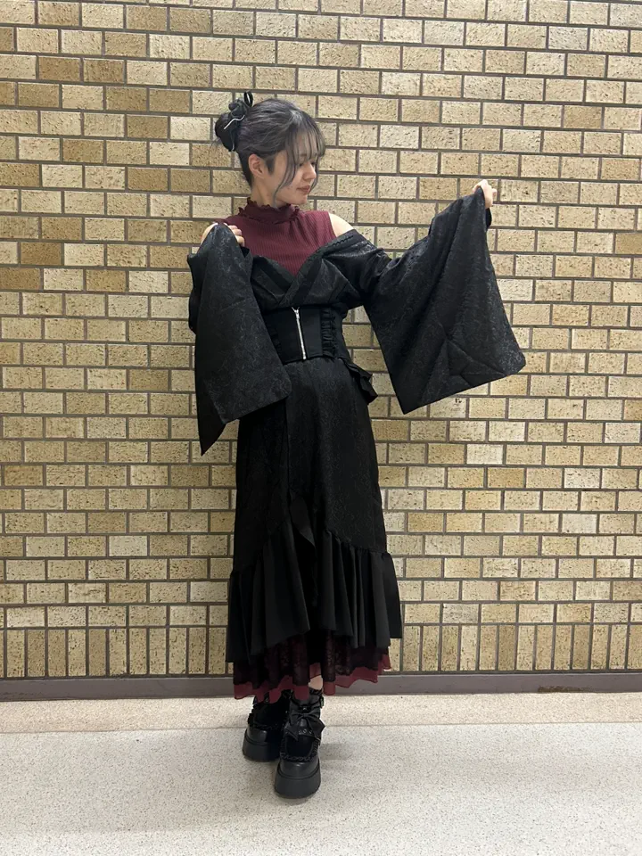 八次予約・11月上旬頃お届け予定】ジャカードコルセット風ベルト