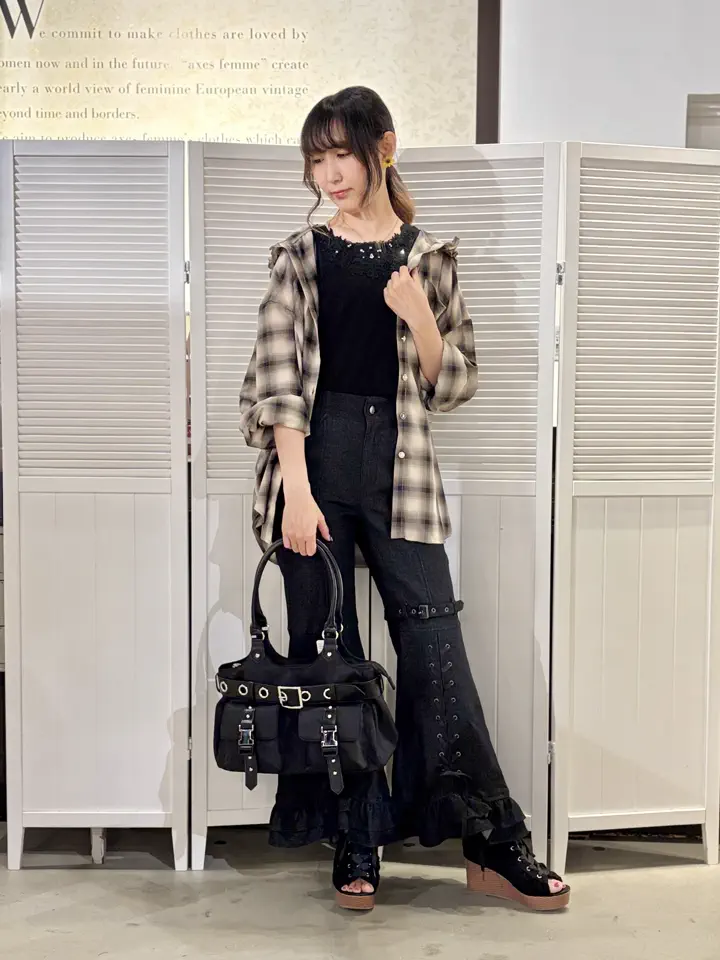 Wポケットショルダーバッグ | axes femme 公式オンラインショップ