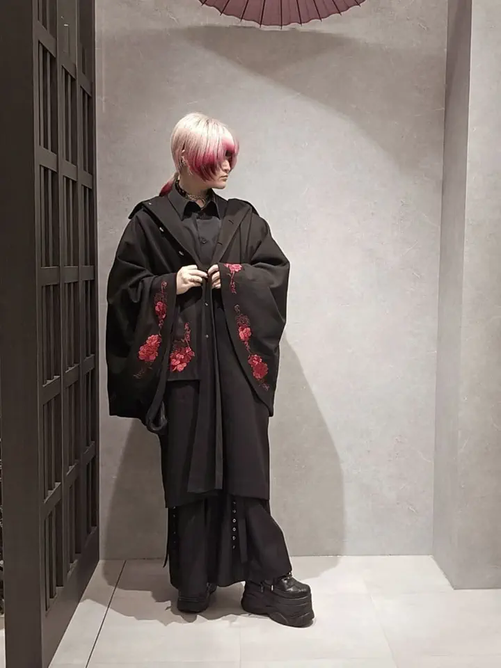 牡丹刺繍ケープコート【期間限定価格】 【2点10％OFF対象】 | AXES