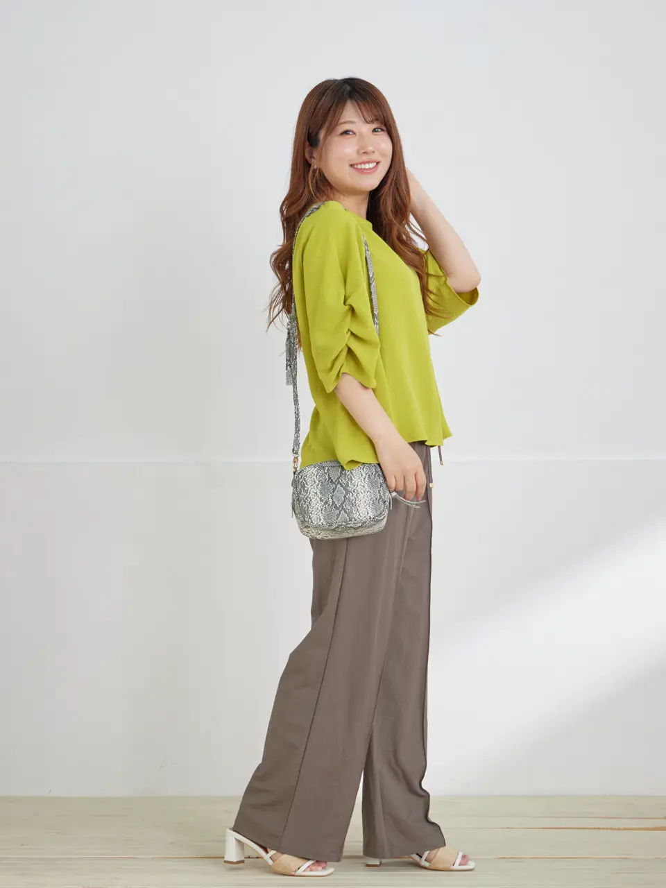 Tiaclasse chesca コーディネート画像