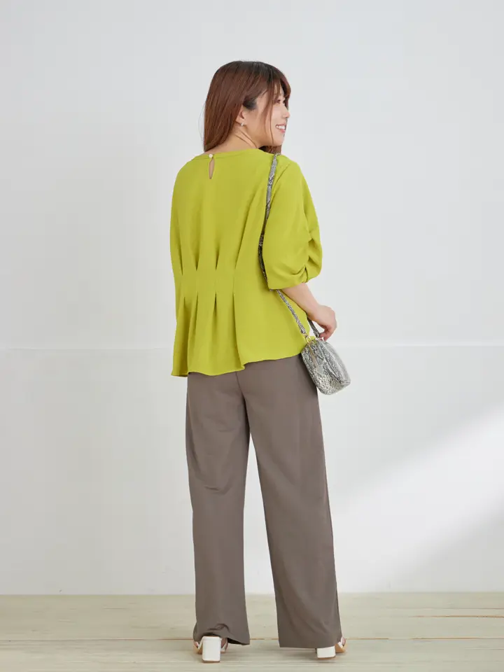 Tiaclasse chesca コーディネート画像