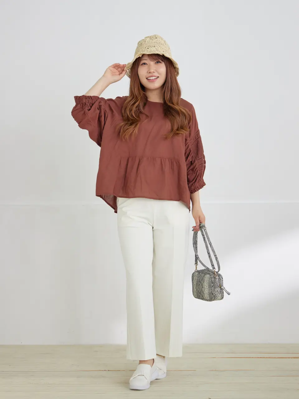 Tiaclasse chesca コーディネート画像