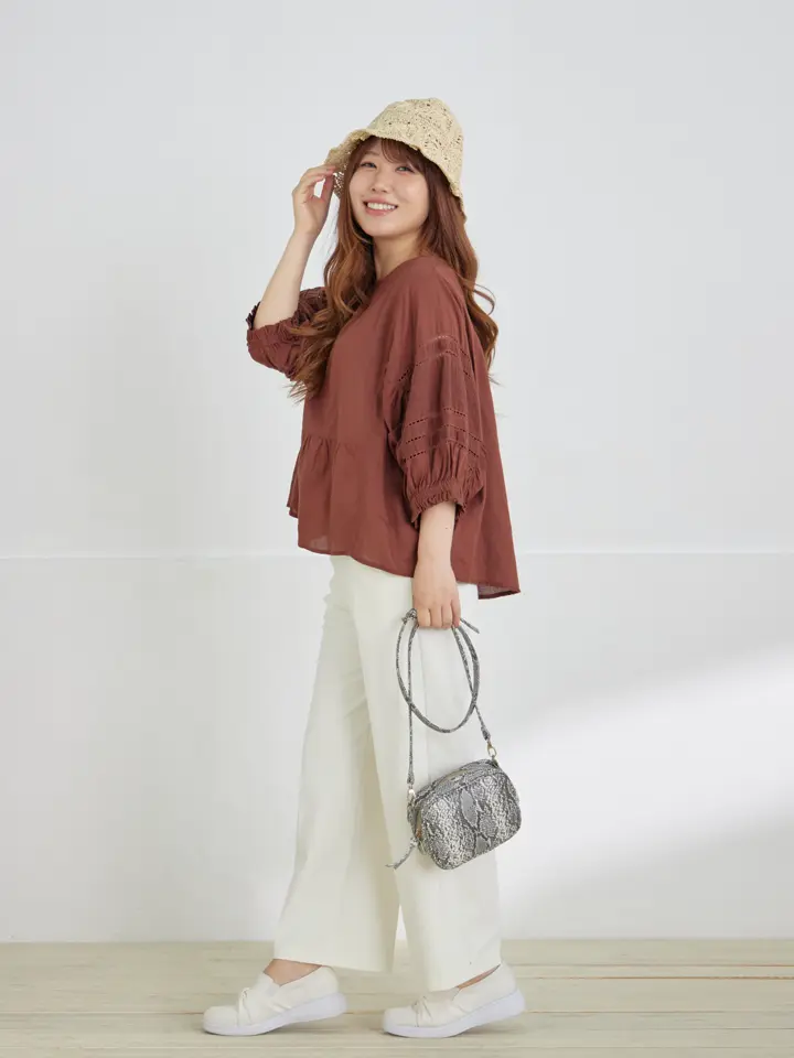 Tiaclasse chesca コーディネート画像