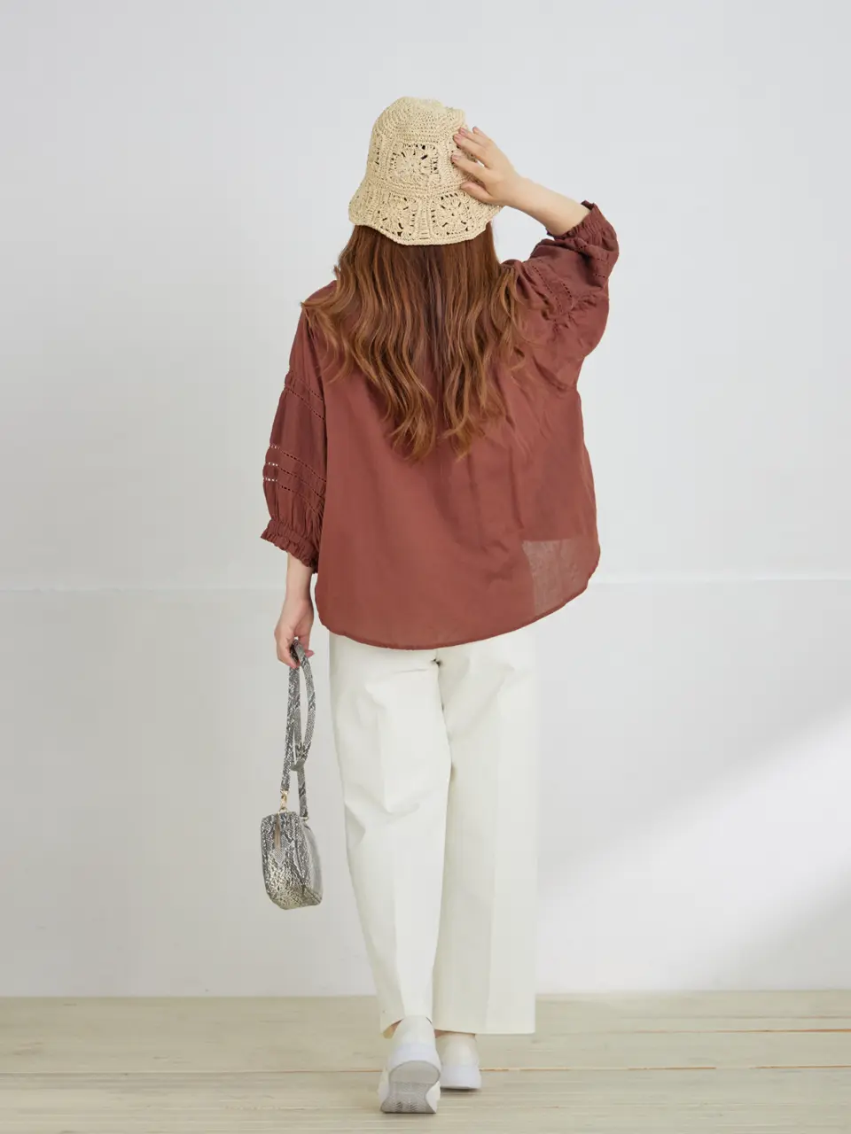 Tiaclasse chesca コーディネート画像