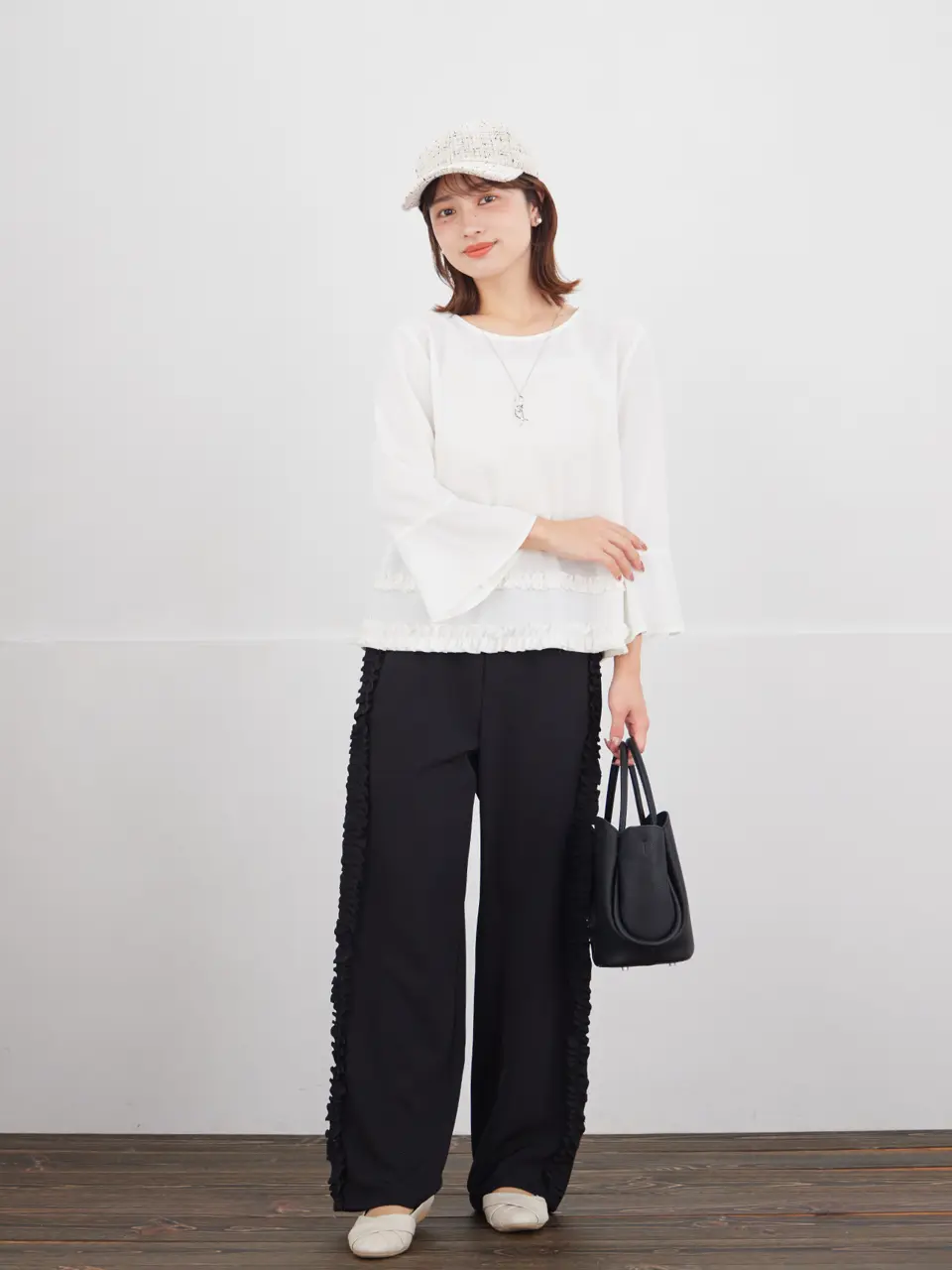 Tiaclasse Yuna コーディネート画像