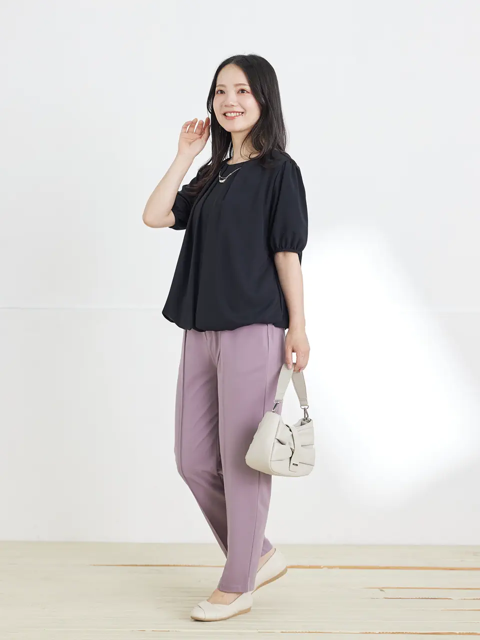  akane コーディネート画像