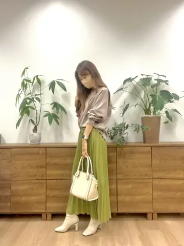 Tiaclasse スタッフNA コーディネート画像