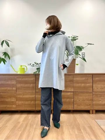 Tiaclasse スタッフCH コーディネート画像