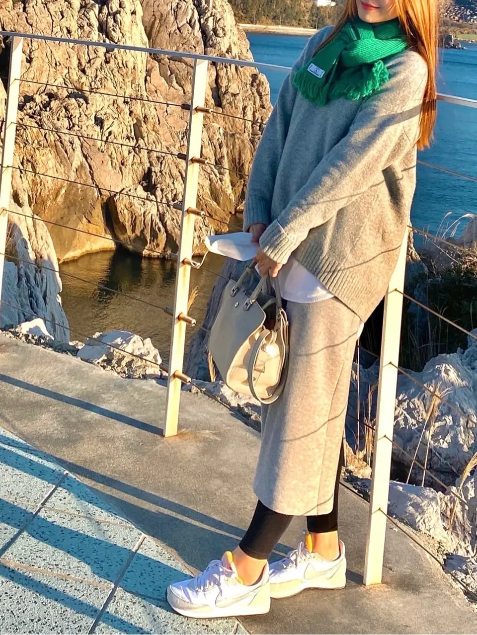  スタッフJ コーディネート画像