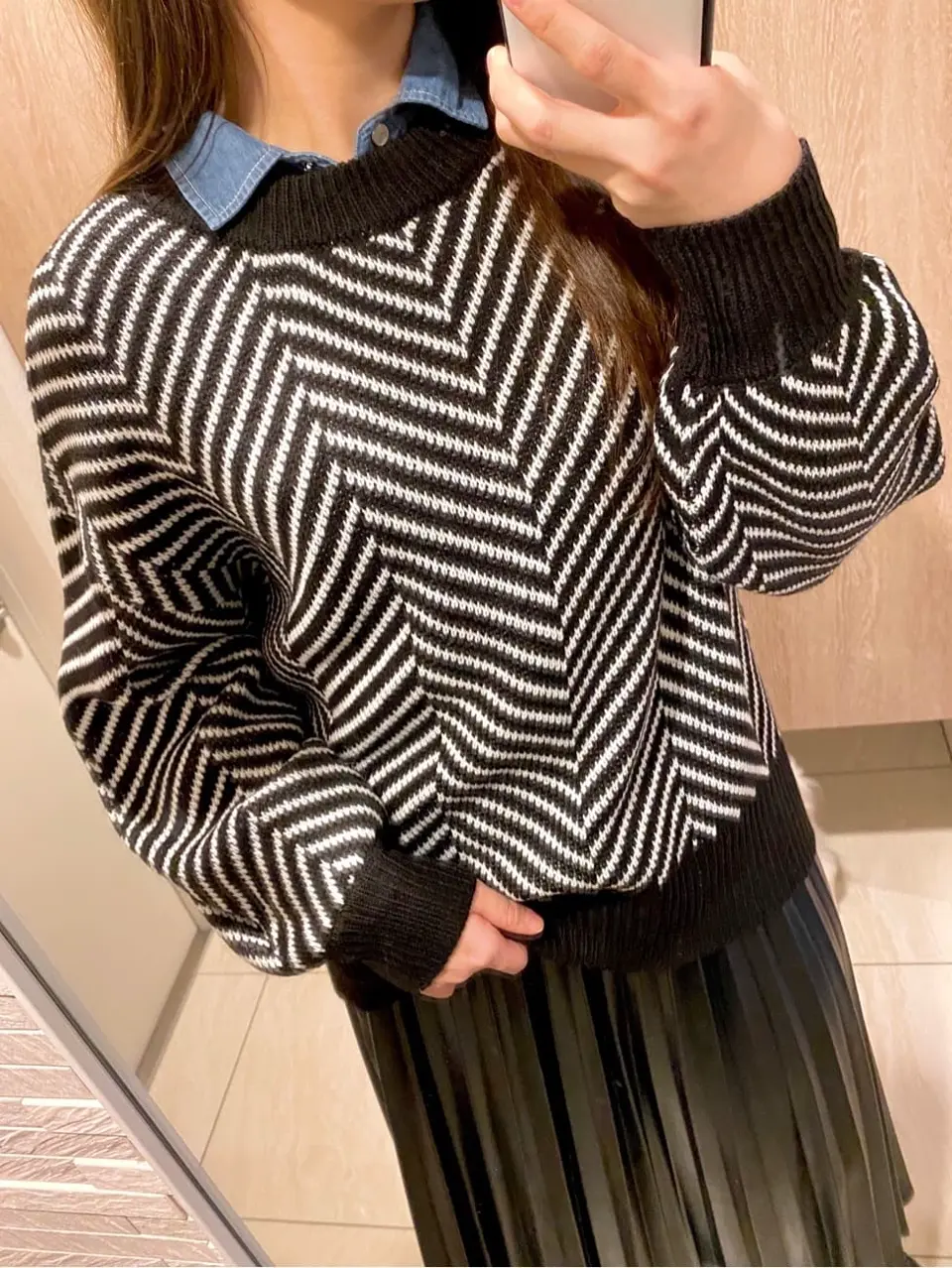 Tiaclasse スタッフJ コーディネート画像