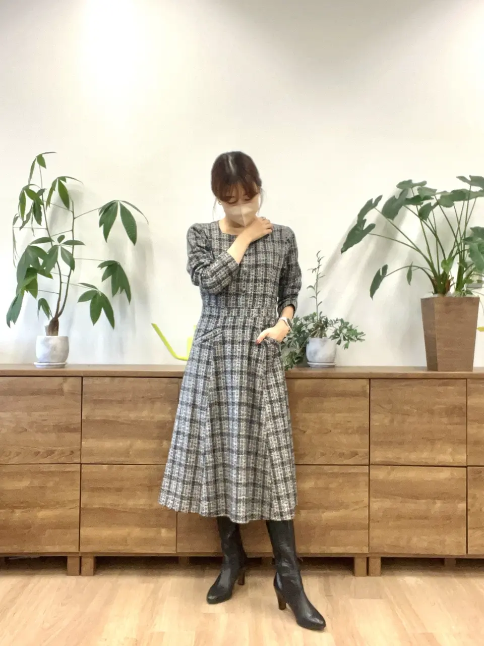  スタッフNA コーディネート画像