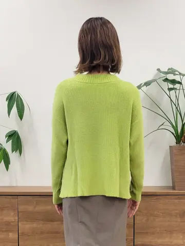 Tiaclasse スタッフCH コーディネート画像