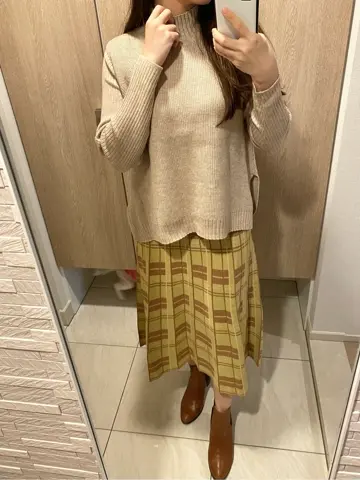 Tiaclasse スタッフJ コーディネート画像