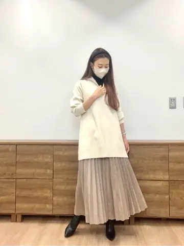 Tiaclasse スタッフNA コーディネート画像