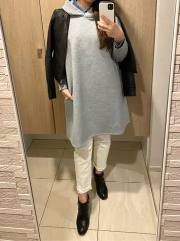 Tiaclasse スタッフJ コーディネート画像