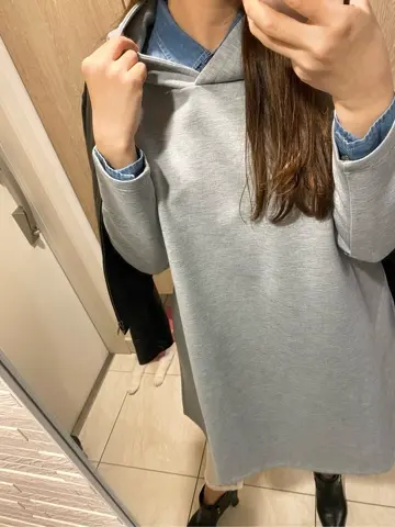 Tiaclasse スタッフJ コーディネート画像