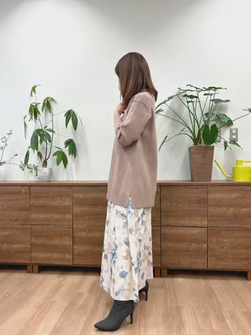 Tiaclasse スタッフR コーディネート画像