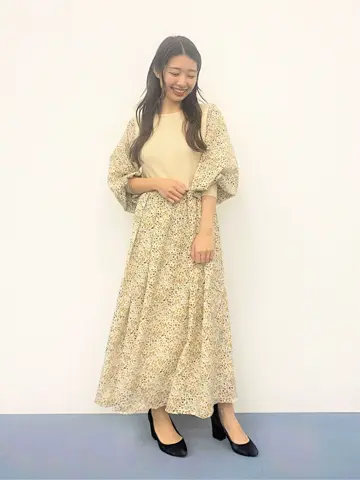 Tiaclasse スタッフ akari コーディネート画像