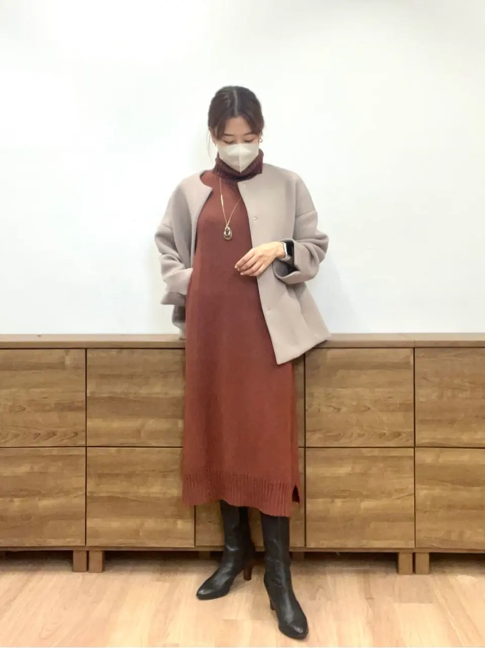  スタッフNA コーディネート画像