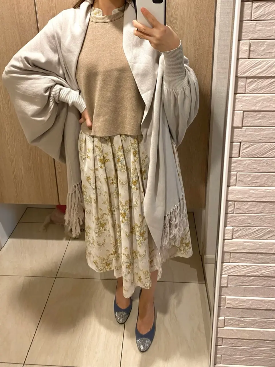 Tiaclasse スタッフJ コーディネート画像