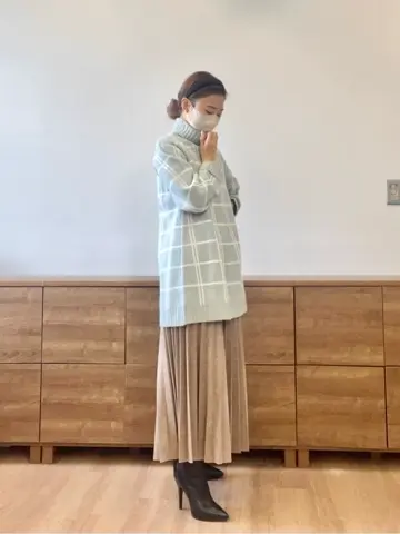 Tiaclasse スタッフNA コーディネート画像