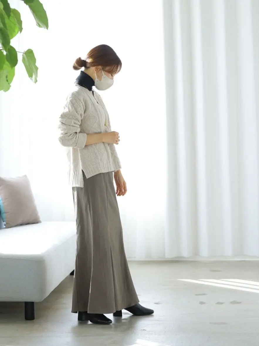 Tiaclasse スタッフNA コーディネート画像