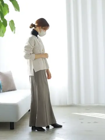 Tiaclasse スタッフNA コーディネート画像