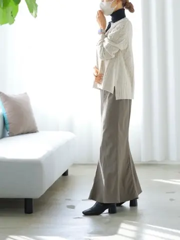 Tiaclasse スタッフNA コーディネート画像