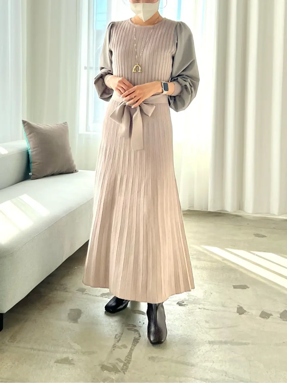  スタッフNA コーディネート画像