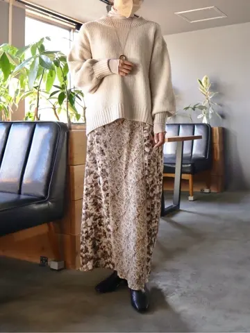 Tiaclasse スタッフNA コーディネート画像