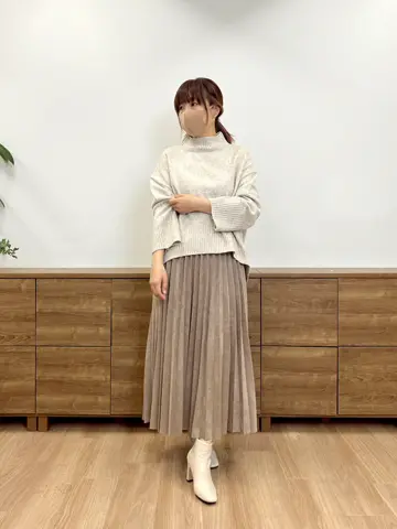 Tiaclasse スタッフR コーディネート画像