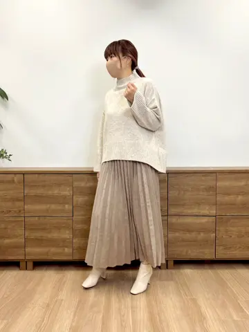 Tiaclasse スタッフR コーディネート画像