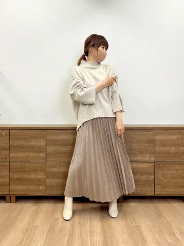 Tiaclasse スタッフR コーディネート画像