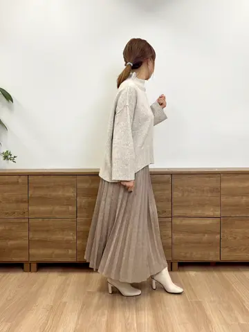 Tiaclasse スタッフR コーディネート画像