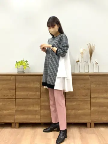 Tiaclasse スタッフNA コーディネート画像