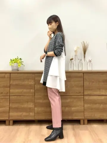 Tiaclasse スタッフNA コーディネート画像