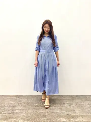 Tiaclasse スタッフ akari コーディネート画像