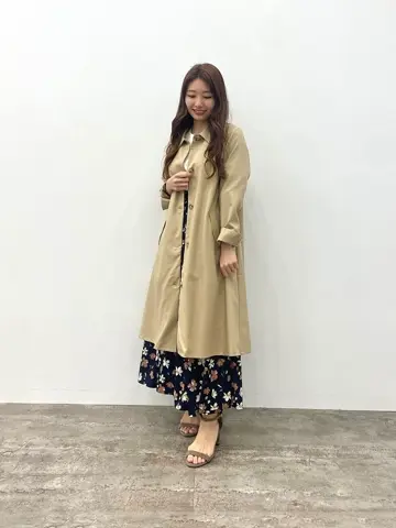 Tiaclasse スタッフ akari コーディネート画像