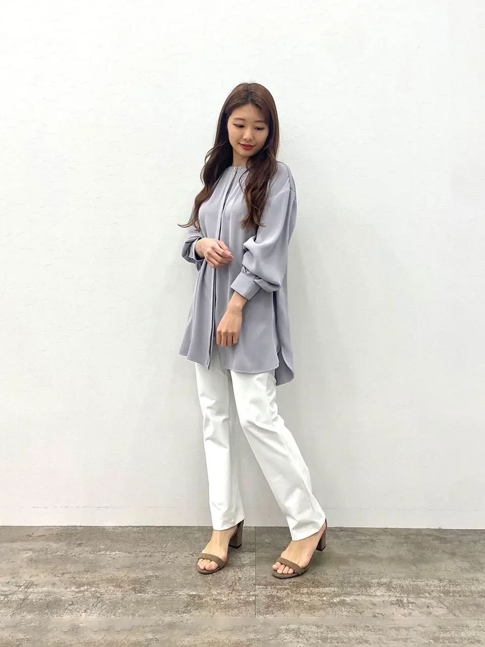 Tiaclasse スタッフ akari コーディネート画像