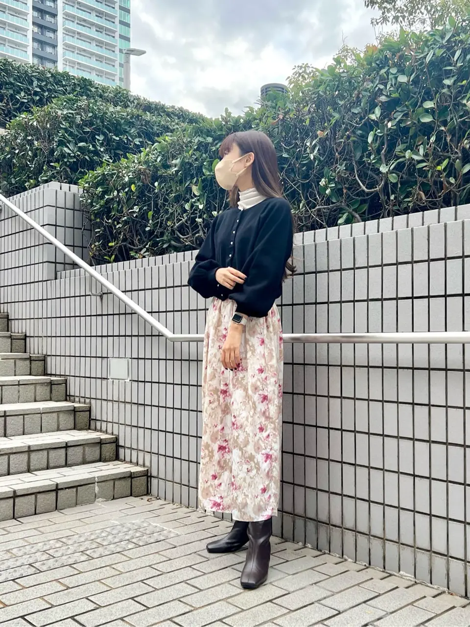  スタッフNA コーディネート画像